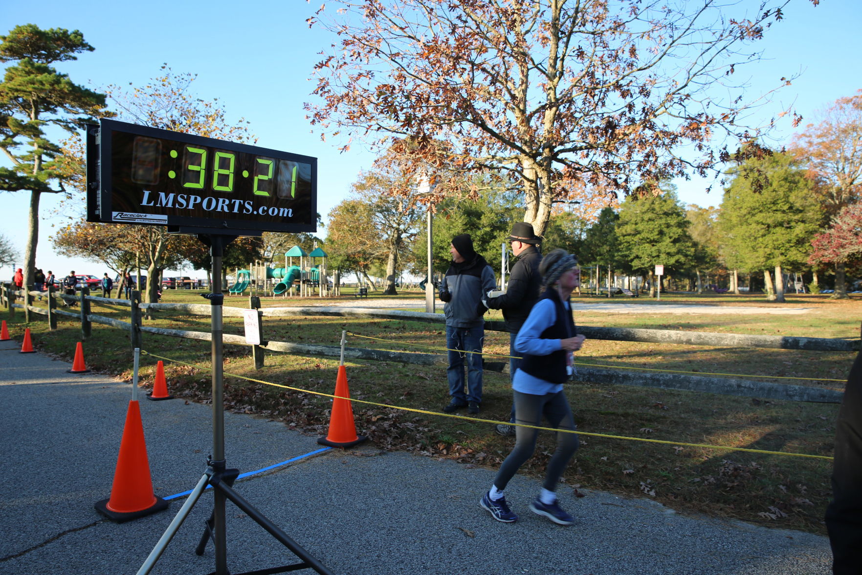 110219_gal_trailoftwocities (41)